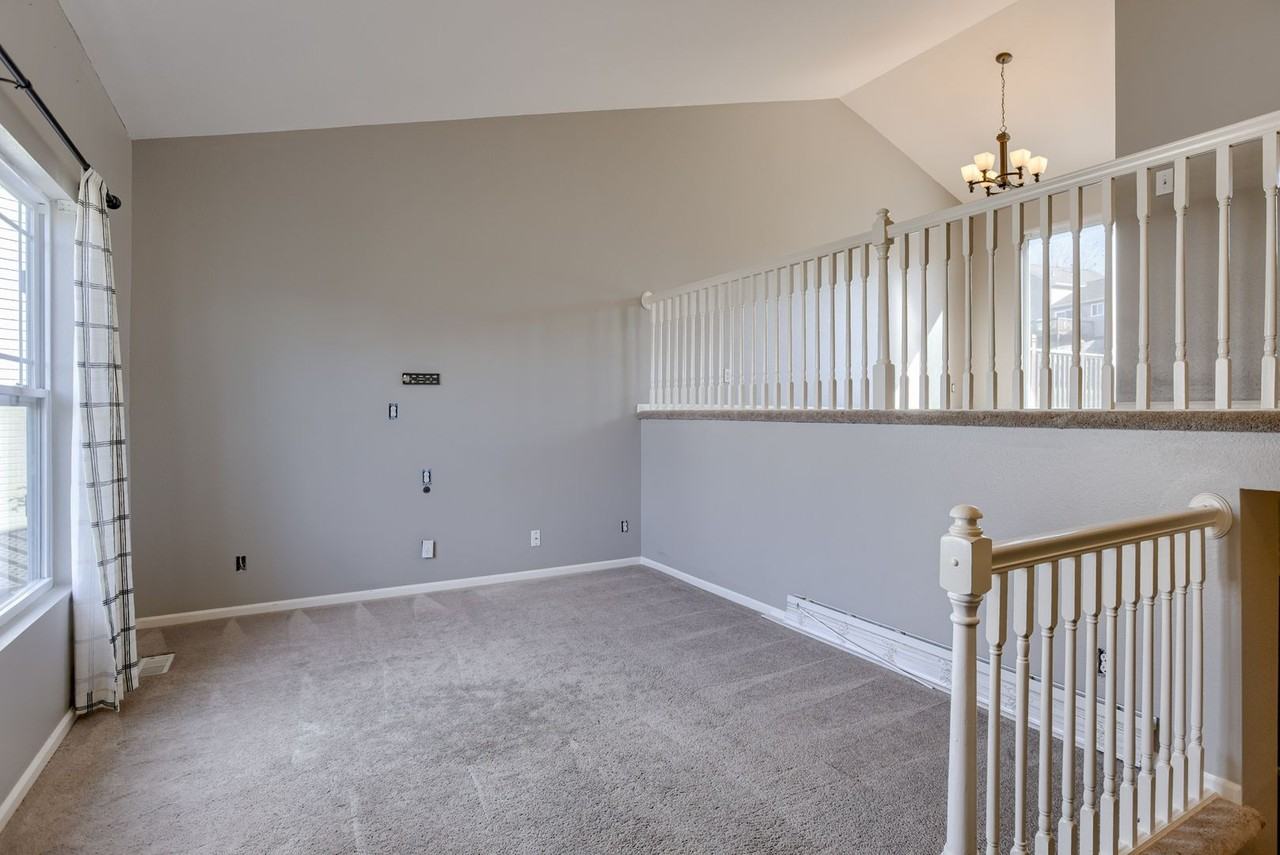 15405 Fillmore Cir - Photo 4 of 25