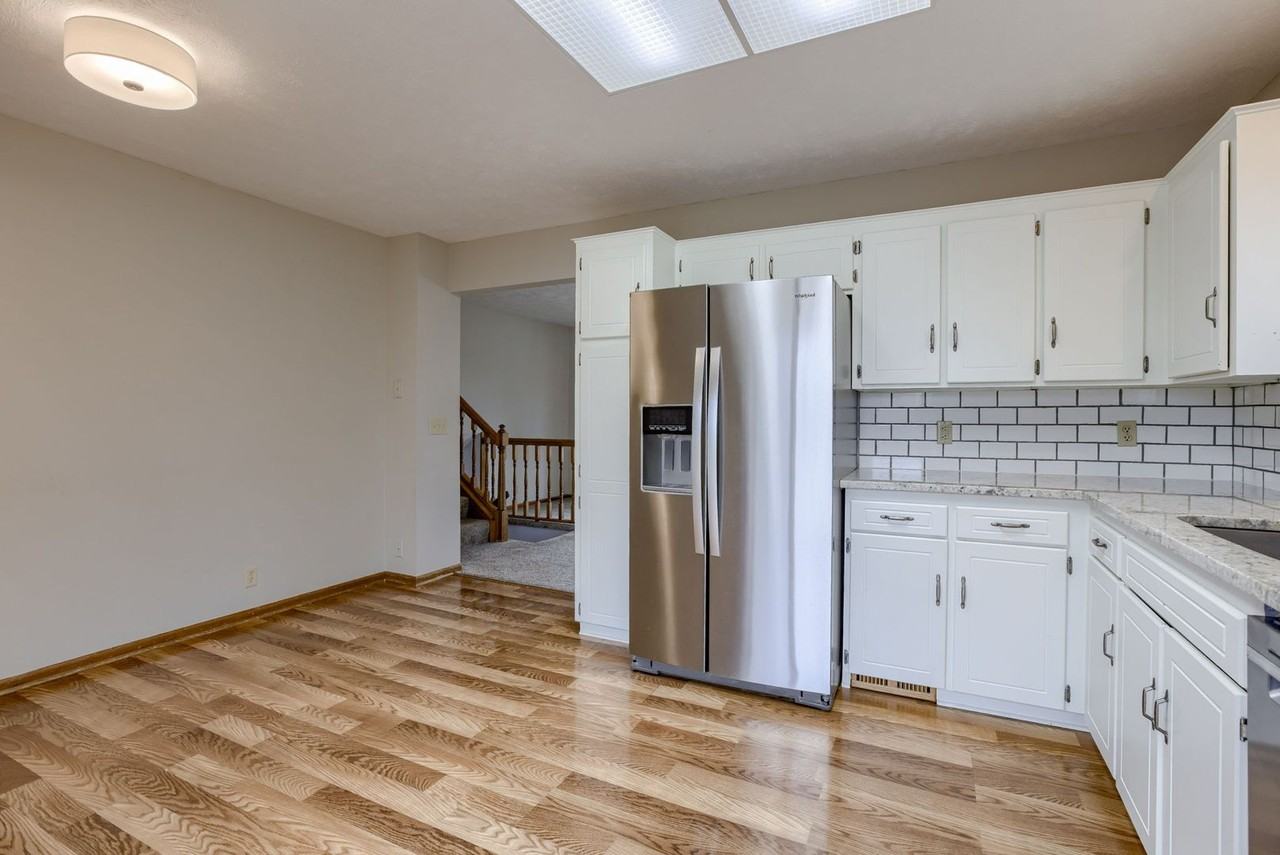 13906 Jennifer Rd - Photo 7 of 25