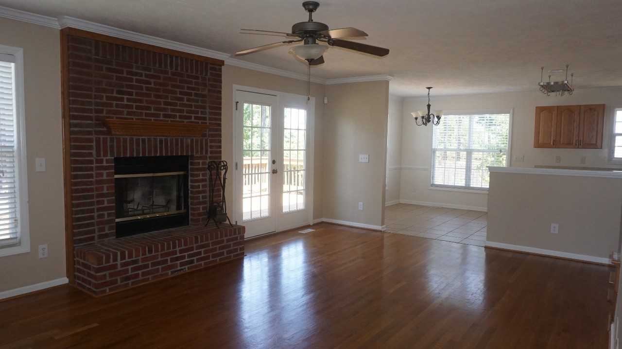 87 Arlington Dr - Photo 3 of 44