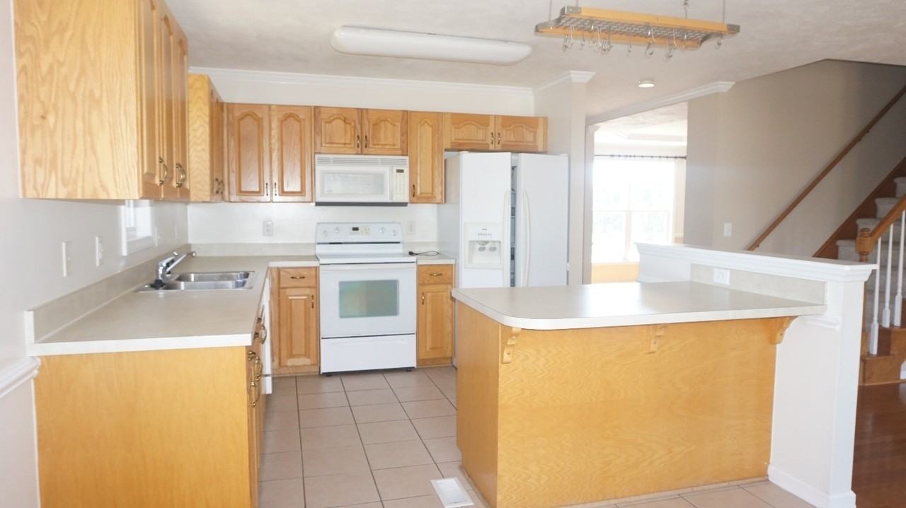 87 Arlington Dr - Photo 5 of 44