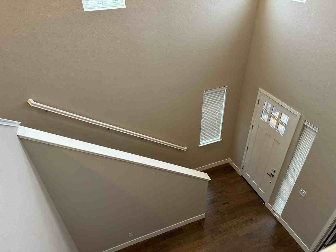 1845 Palisades Dr - Photo 3 of 30