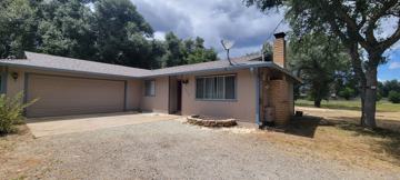 featured image of 19572 Dovie Ln