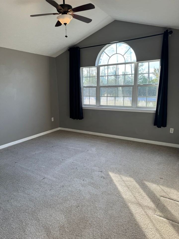 2305 Minnesota Ave - Photo 5 of 12