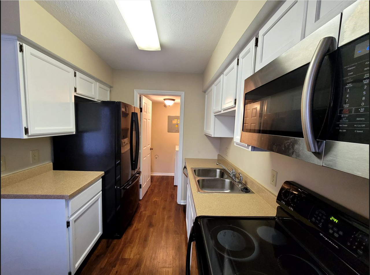 3407 Spanish Villa Dr #1 - Photo 2 of 39