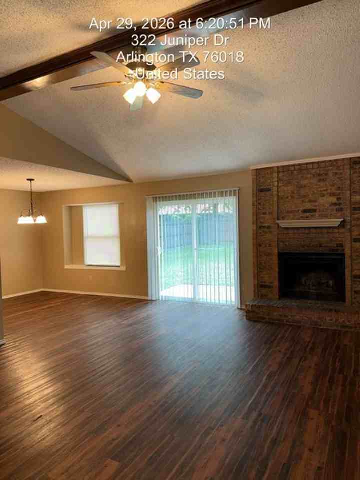 322 Juniper Dr - Photo 2 of 10