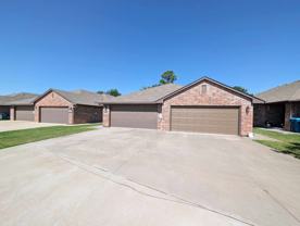 425 Chalk Hill Ct - Photo 1 of 1