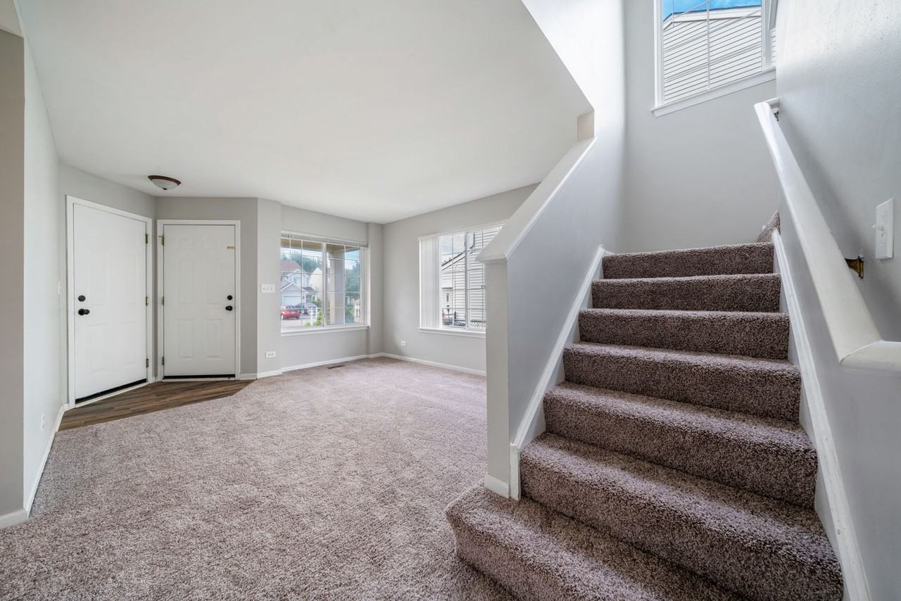 3173 Impressions Dr - Photo 5 of 16