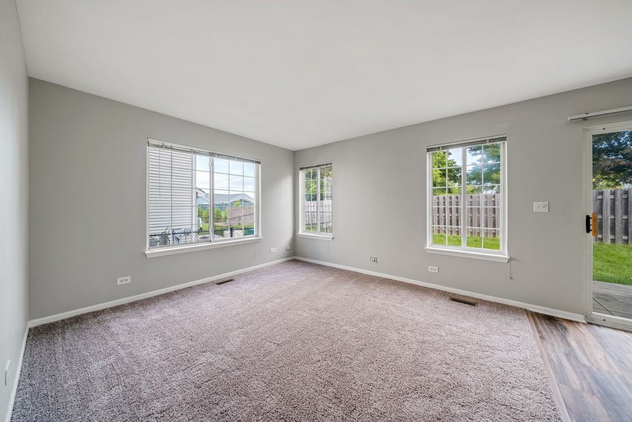 3173 Impressions Dr - Photo 6 of 16