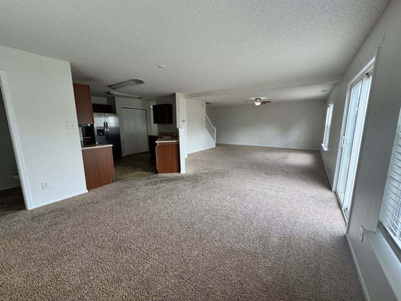 1723 Elijah Blue Dr - Photo 4 of 28