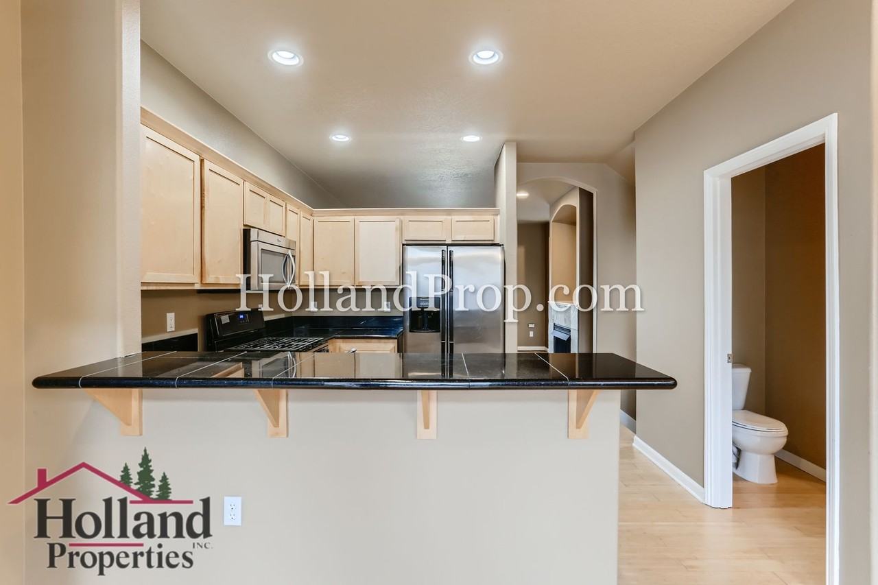 17152 Sw Whitley Way - Photo 3 of 14
