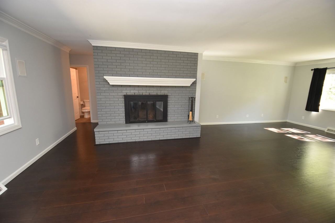 54579 Whispering Oak Dr - Photo 4 of 23