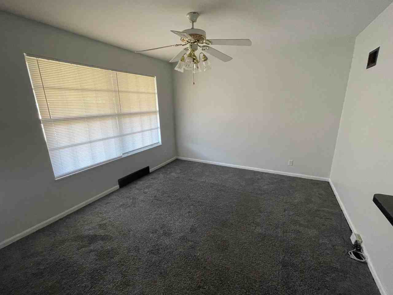 11001 Acton Dr - Photo 5 of 11