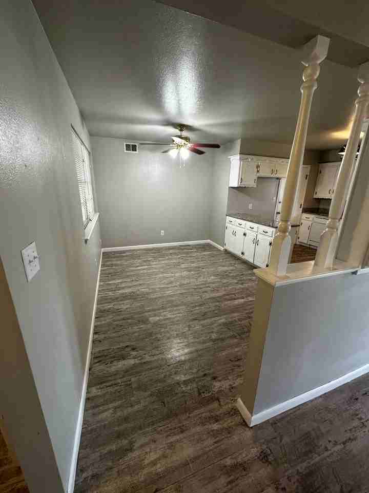 1317 Sw 68th St - Photo 6 of 39