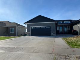 featured image of 2607 E Sunburst Dr