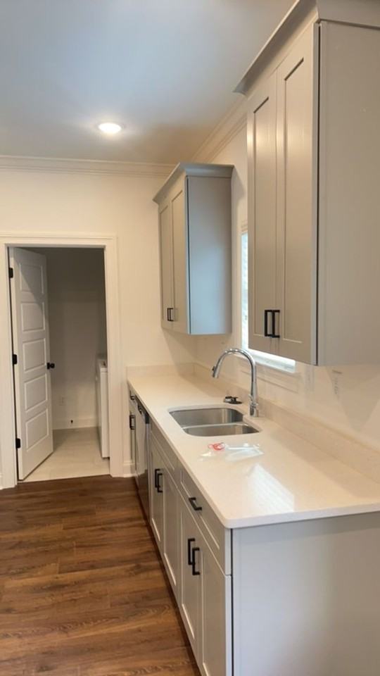 507 Meadow Crest Cir - Photo 4 of 14