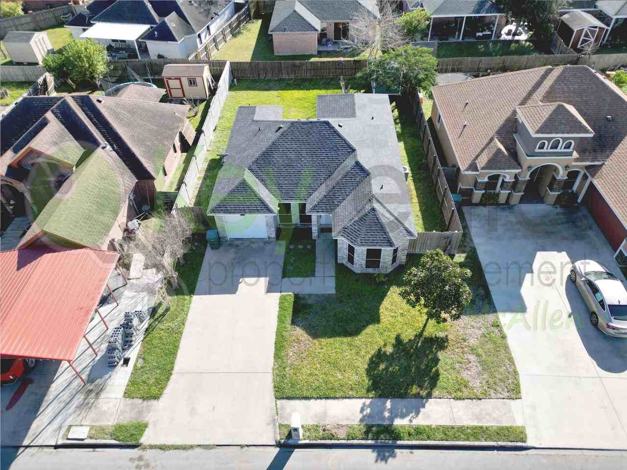 1204 E Rio Vista Ave - Photo 3 of 32