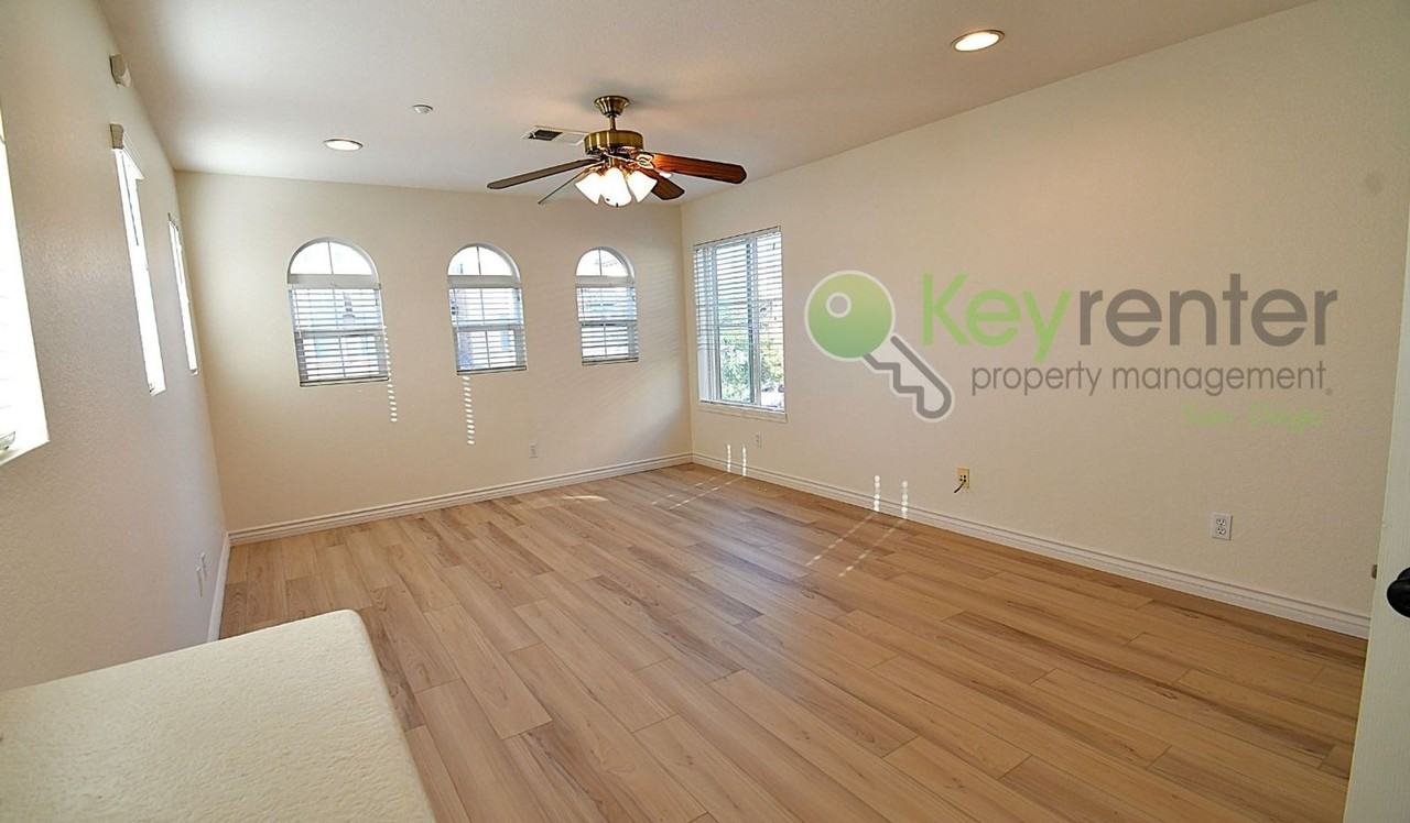 1628 Avery Rd - Photo 3 of 34