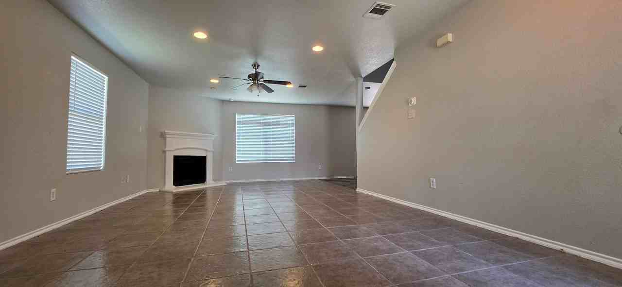 8808 Chaps Ave - Photo 3 of 18