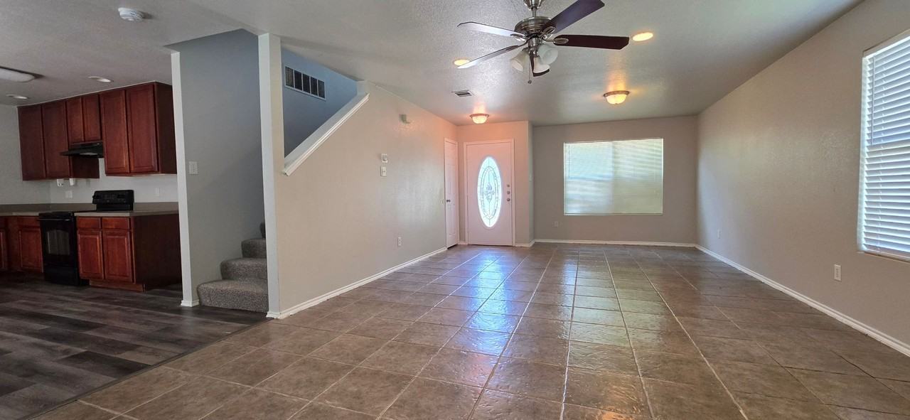 8808 Chaps Ave - Photo 4 of 18