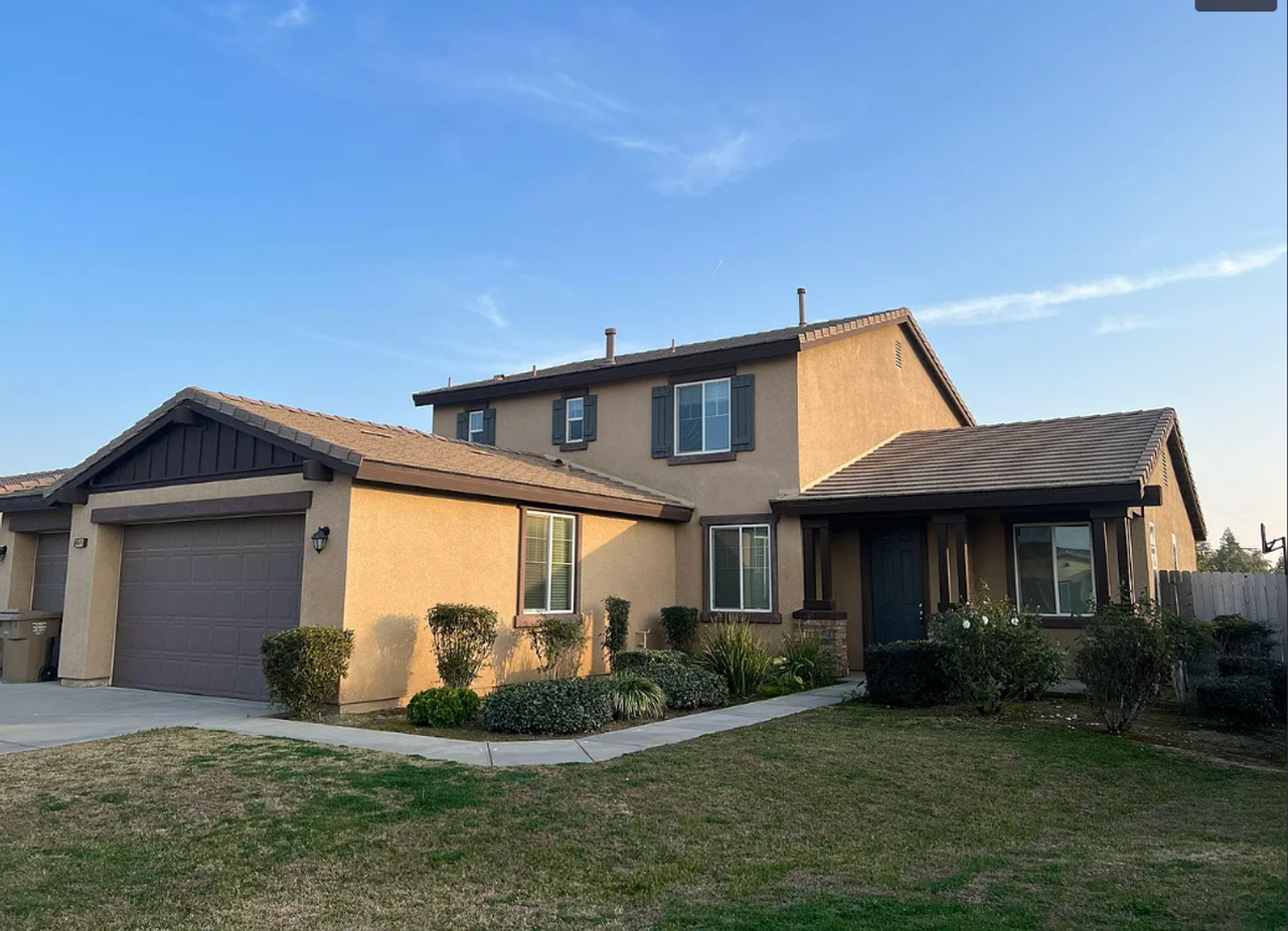 4601 Anne Marie St - Photo 2 of 3
