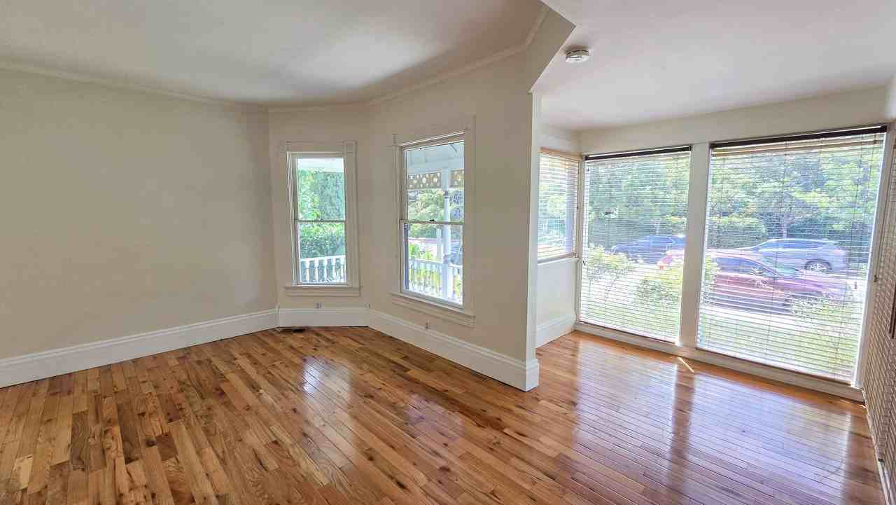 7026 Friends Ave - Photo 4 of 24