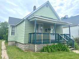 featured image of 4724 Pine Ave