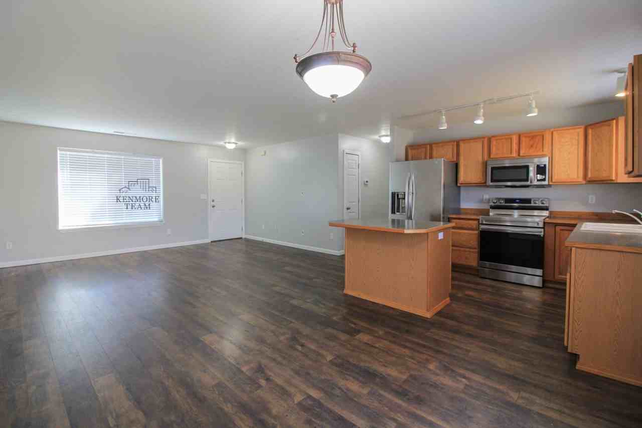 3312 Keeneland Ln - Photo 2 of 9