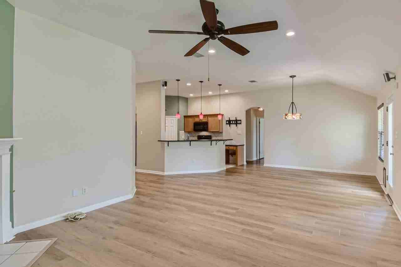 116 Copperwood Loop - Photo 7 of 27