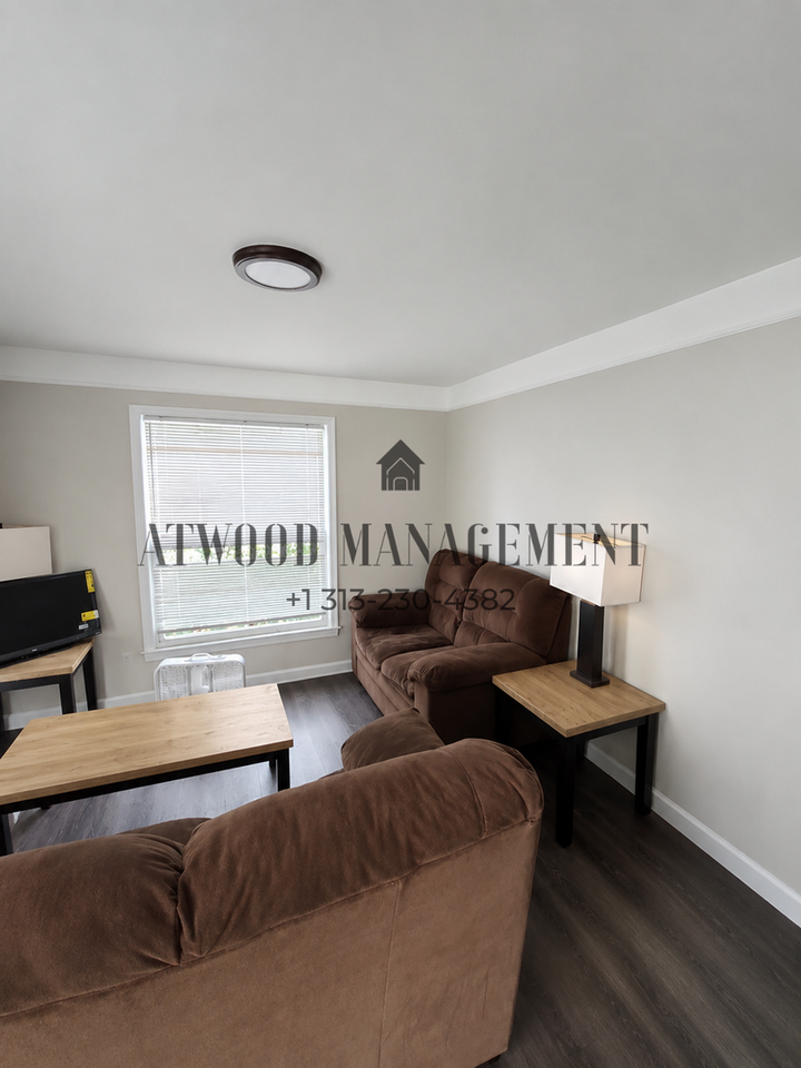 9078 Minock St - Photo 2 of 10