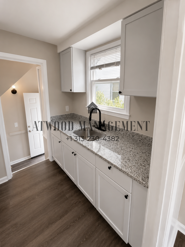 9078 Minock St - Photo 4 of 10