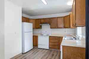 featured image of 4798 Glasgow Dr