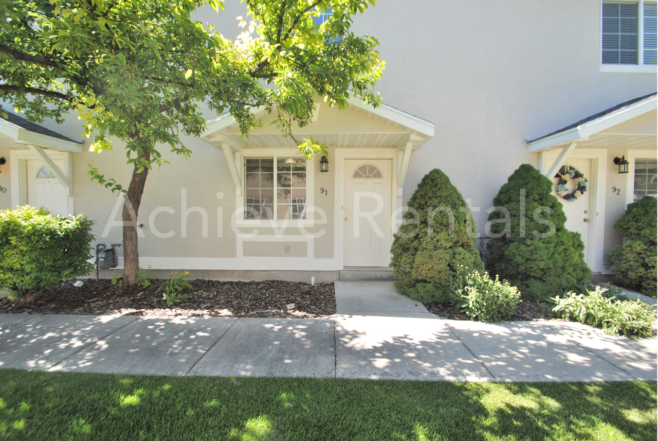 91 Penny Ln - Photo 2 of 16