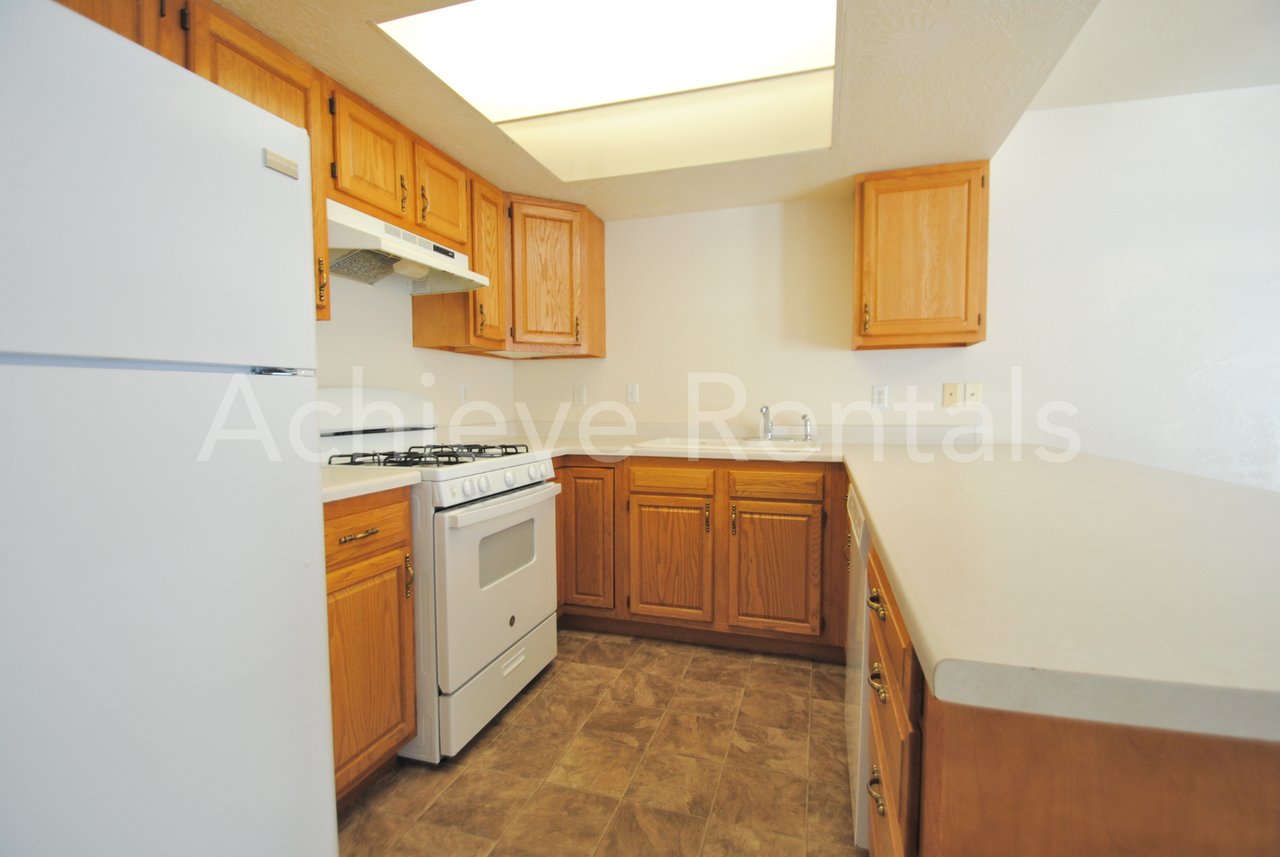 91 Penny Ln - Photo 5 of 16