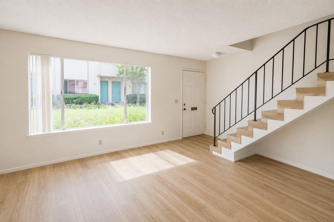1338 Galleon Way - Photo 3 of 14