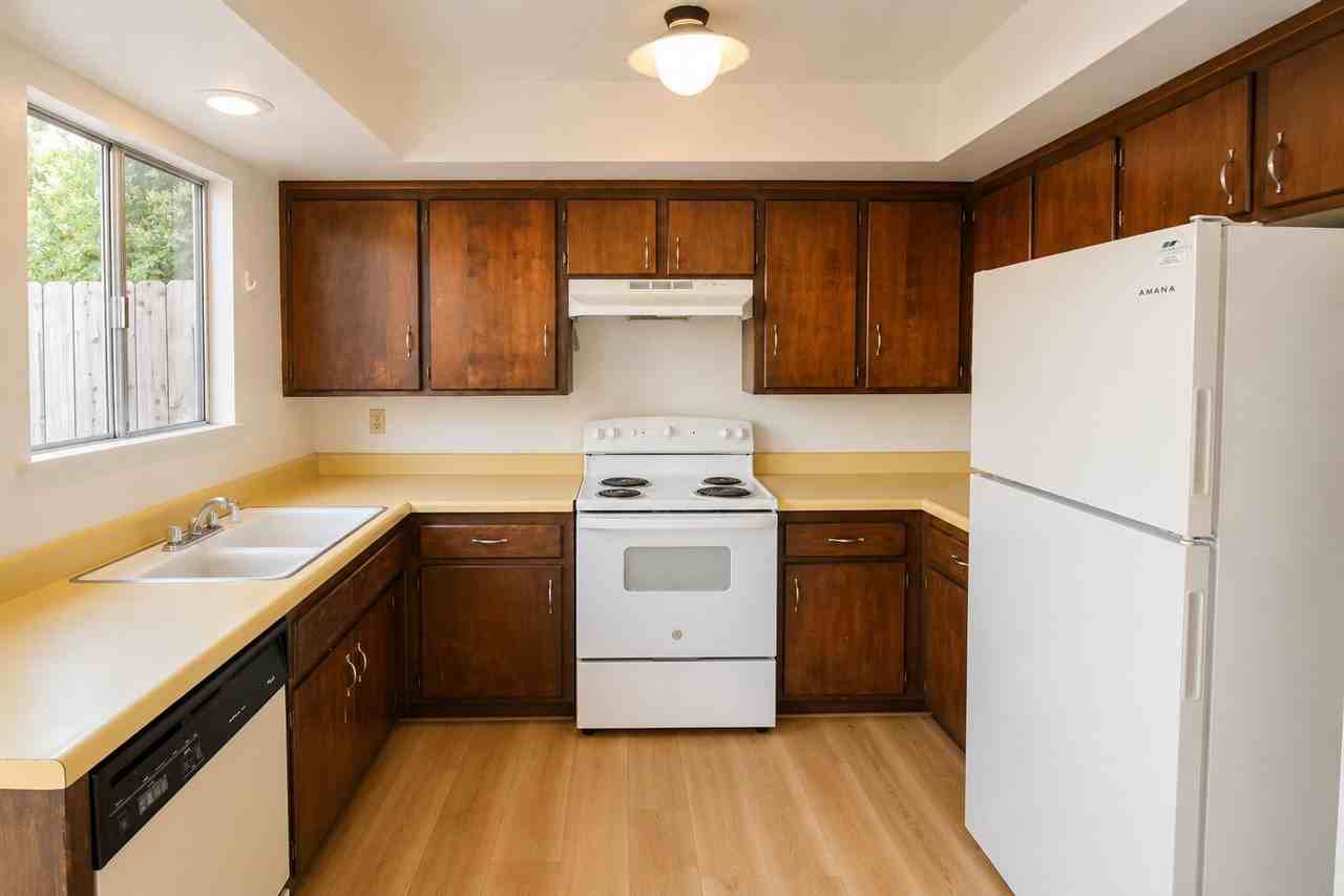1338 Galleon Way - Photo 5 of 14