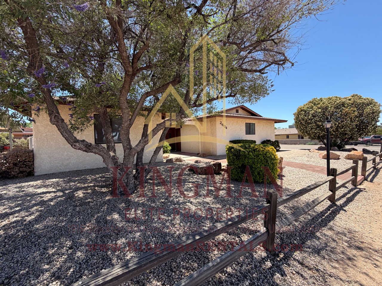 2604 Phoenix Ave - Photo 2 of 28