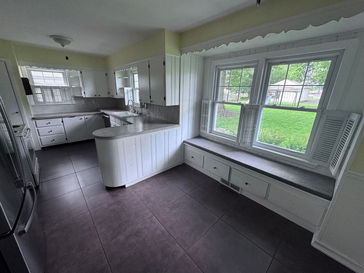 1722 Gasche St - Photo 4 of 8