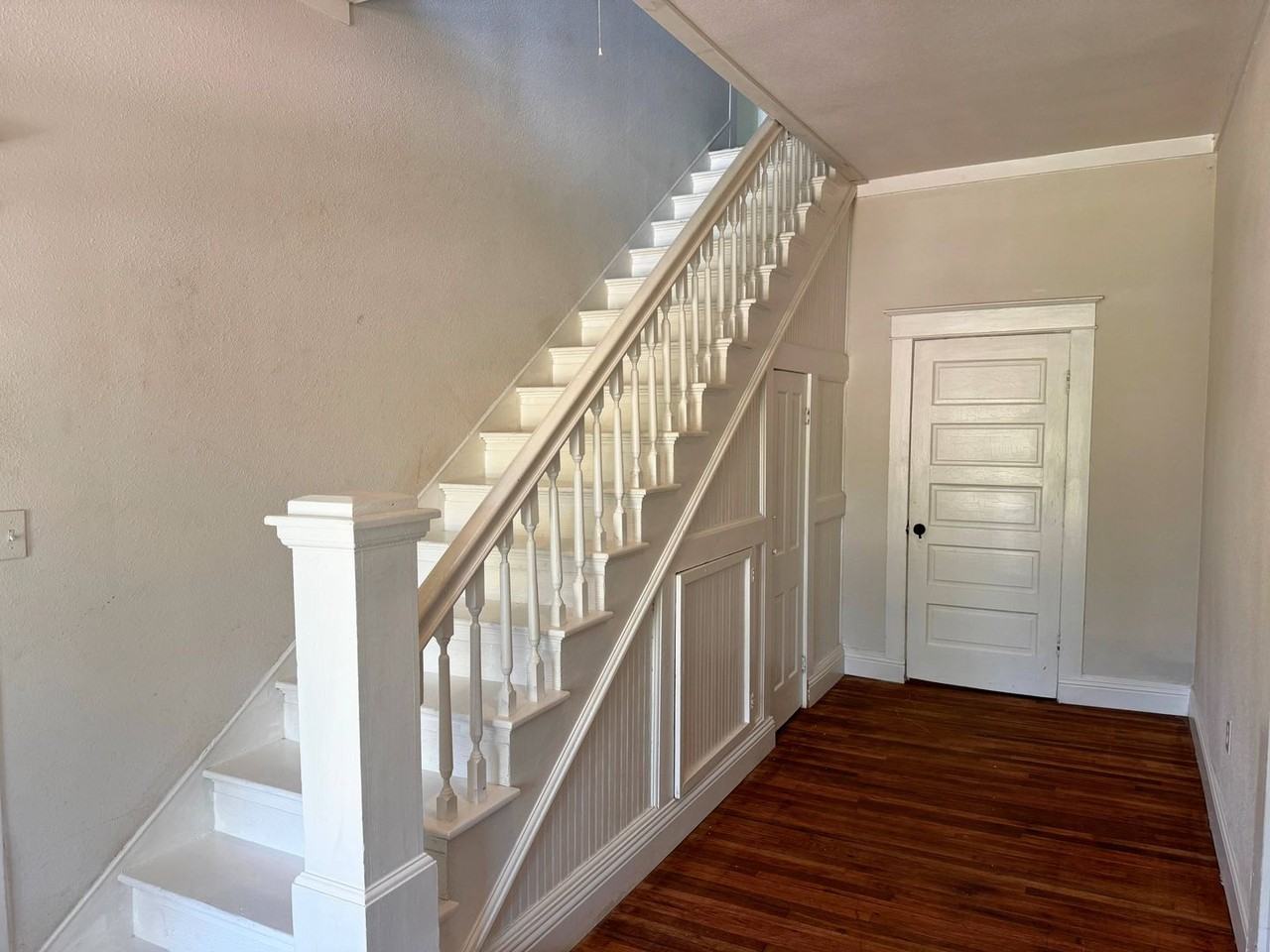 1106 Burnett St - Photo 4 of 39