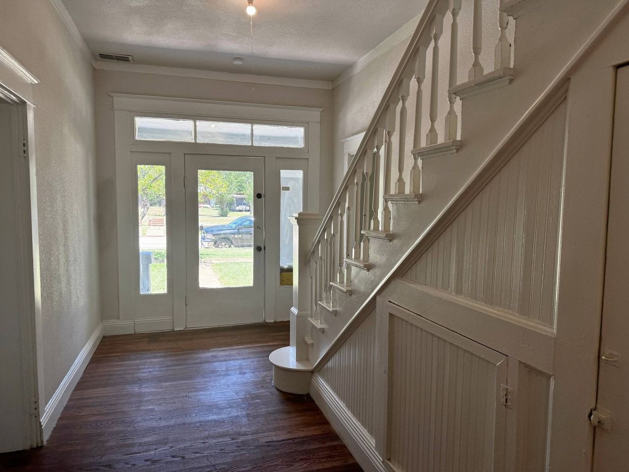 1106 Burnett St - Photo 5 of 39