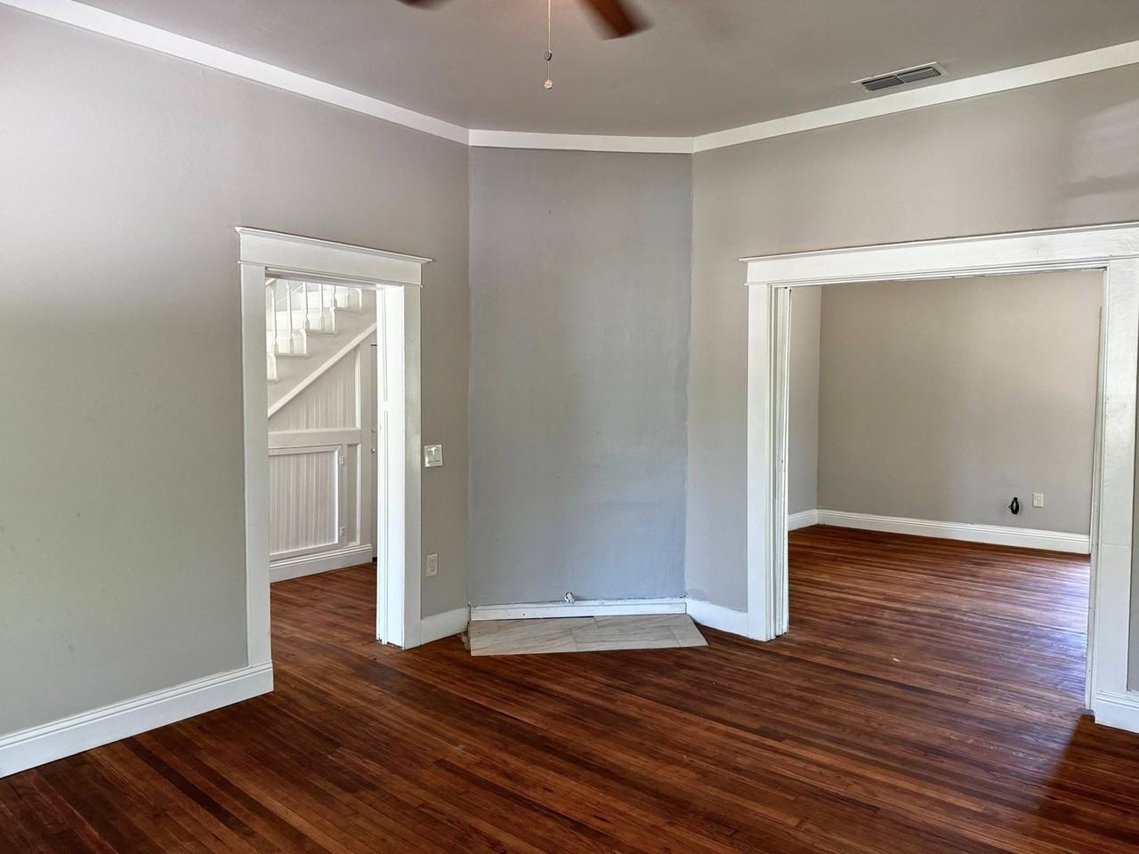 1106 Burnett St - Photo 6 of 39