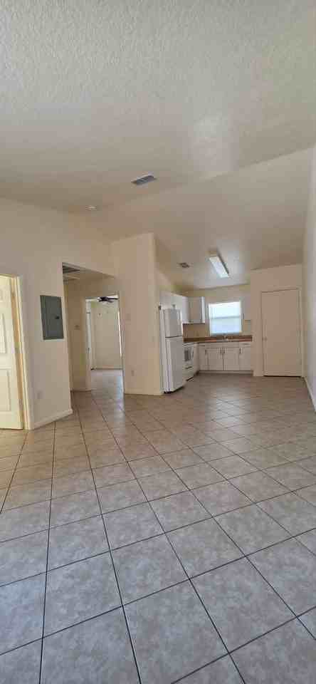 8325 Omaha Cir - Photo 6 of 26