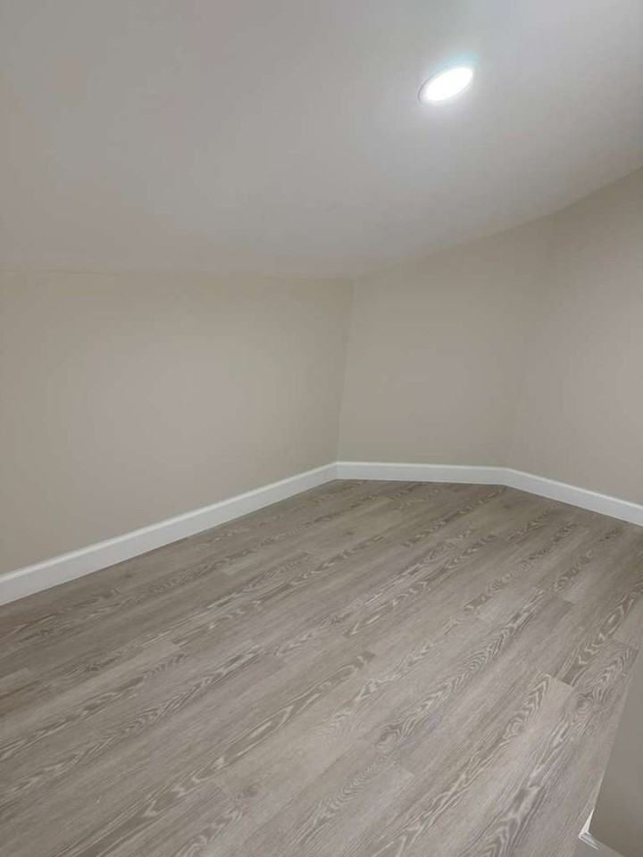 57 Magnolia St LLC - Photo 5 of 22