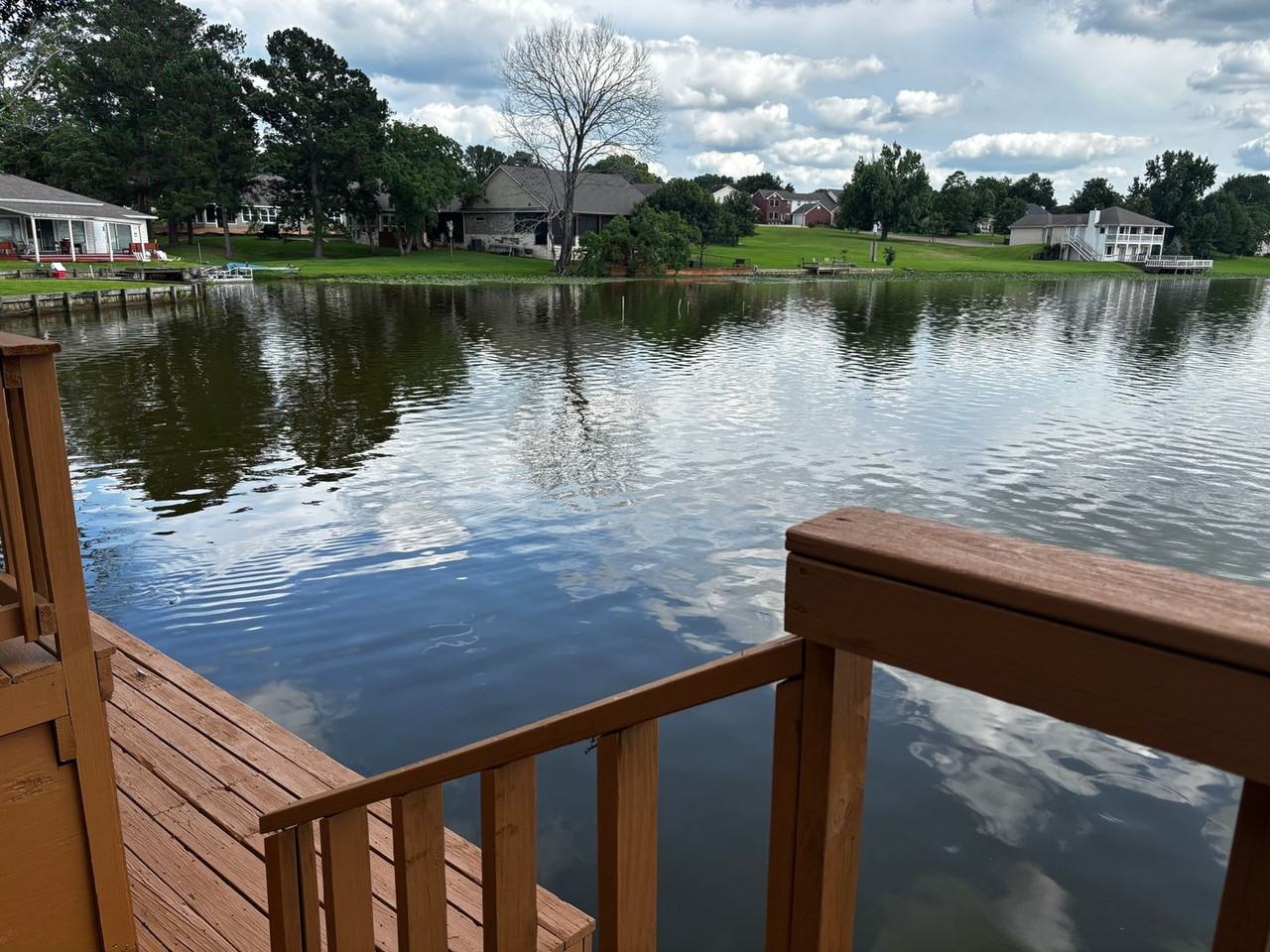206 206 Waters Edge - Photo 2 of 33