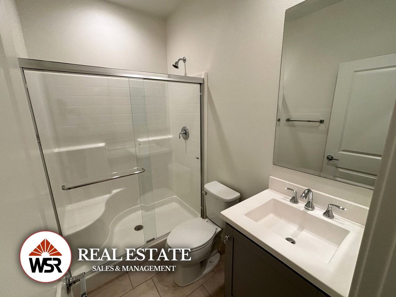 15886 Ellington Way - Photo 5 of 27