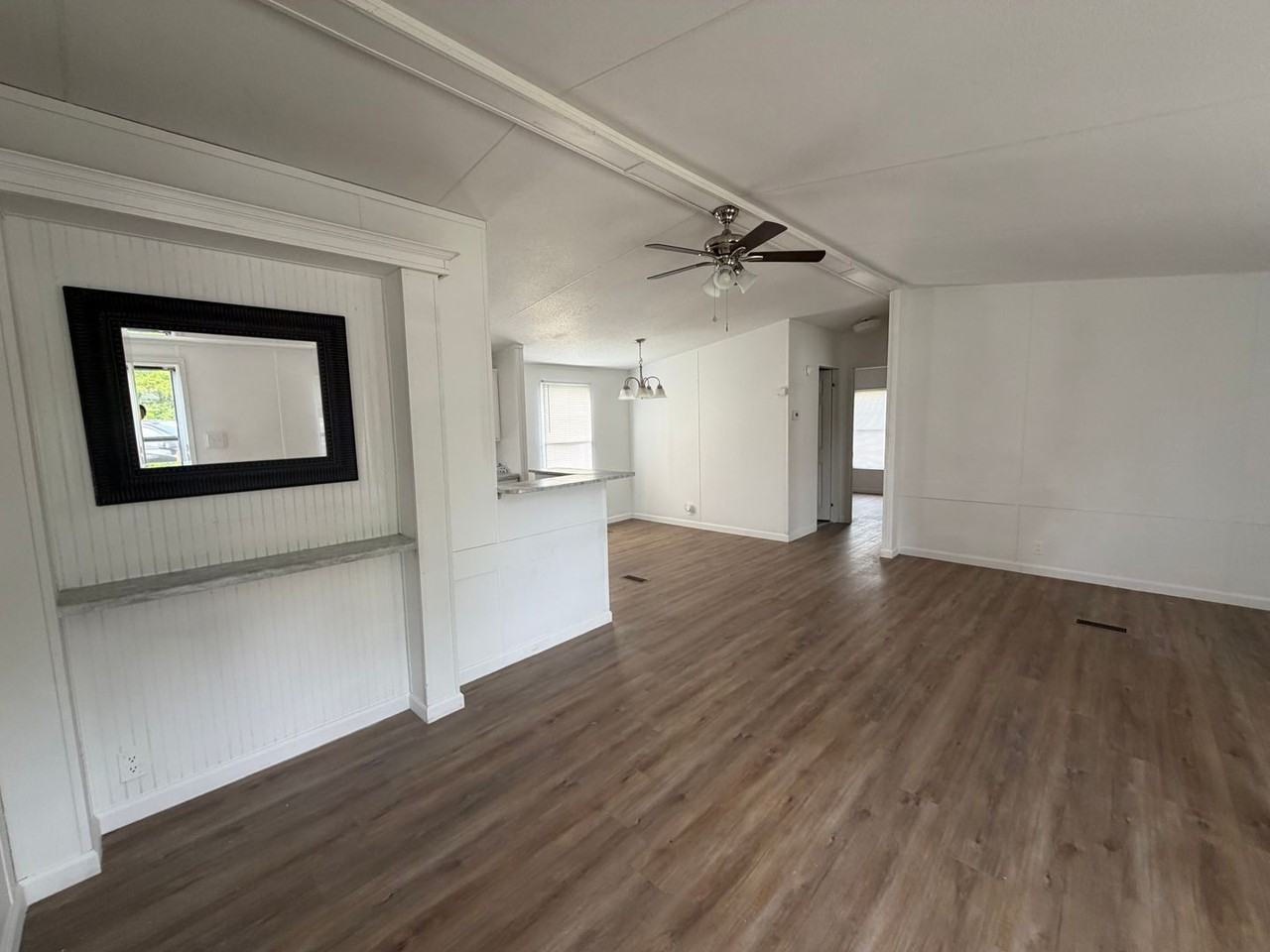 113 Briteblue Dr - Photo 2 of 13