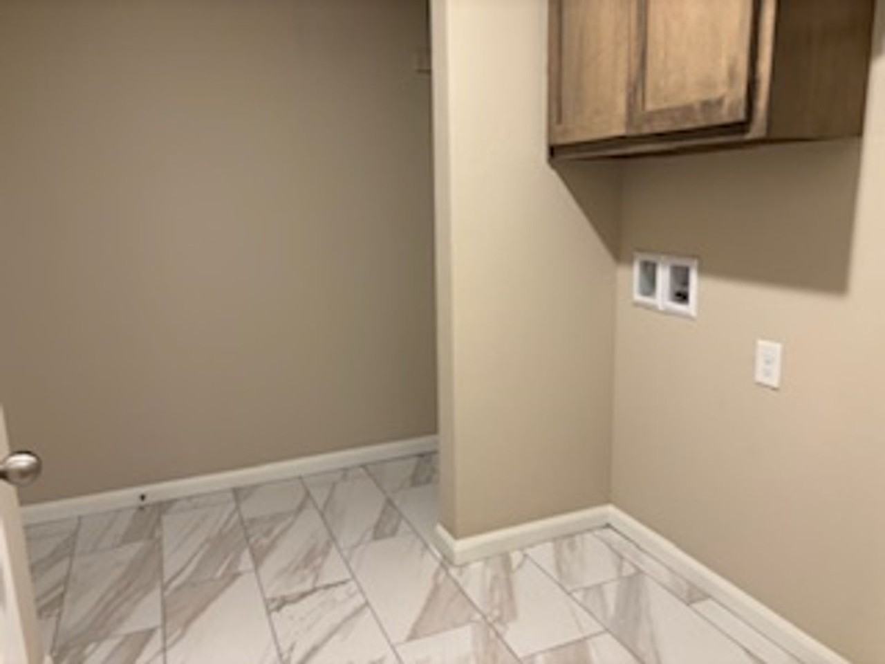 9208 Blackfork Ln - Photo 7 of 17