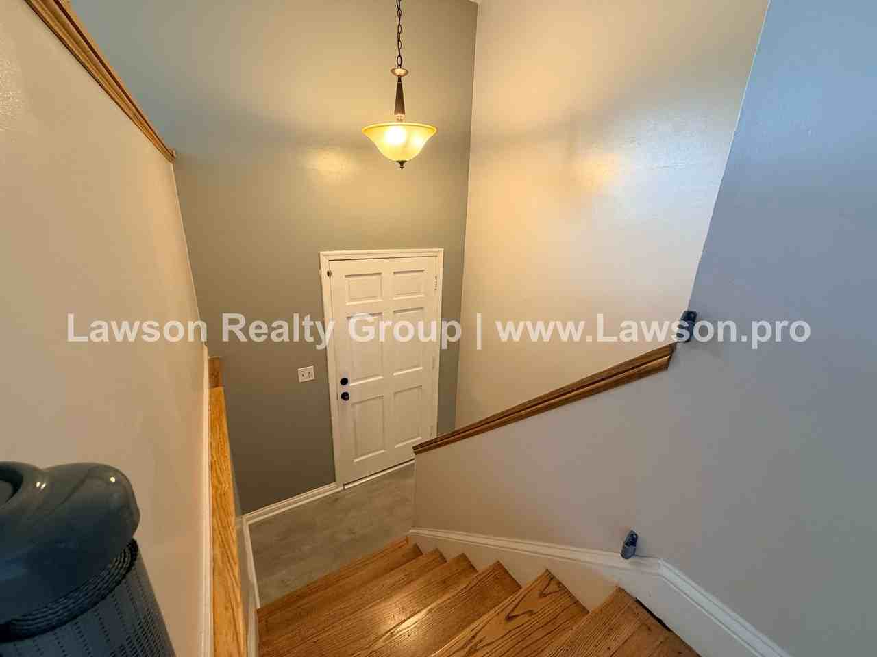 2868 Silver Leaf Dr - Photo 4 of 33