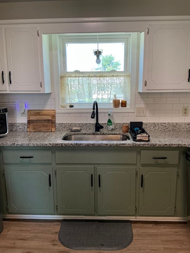 1925 Timberline Cir - Photo 2 of 14