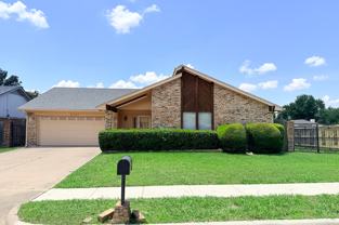 8041 Miles Dr - Photo 1 of 1