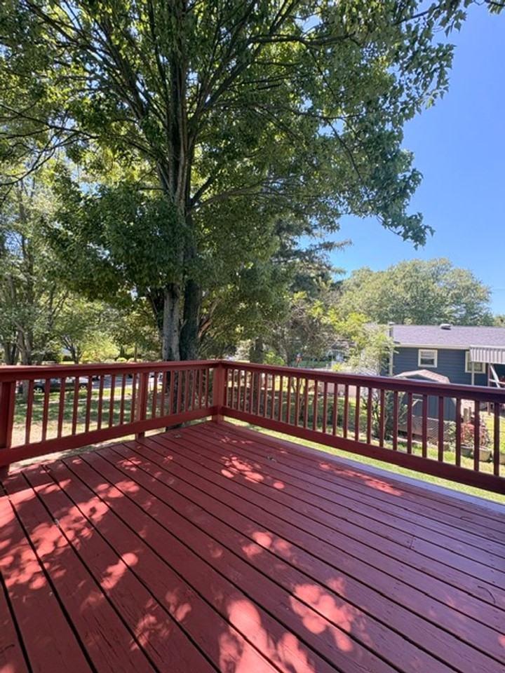 900 Neal Dr - Photo 6 of 32